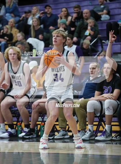 Thumbnail 2 in Roy vs. Riverton (Riverton Holiday Tournament) photogallery.