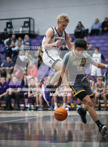 Thumbnail 2 in Roy vs. Riverton (Riverton Holiday Tournament) photogallery.