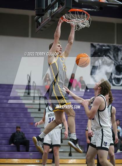 Thumbnail 2 in Roy vs. Riverton (Riverton Holiday Tournament) photogallery.