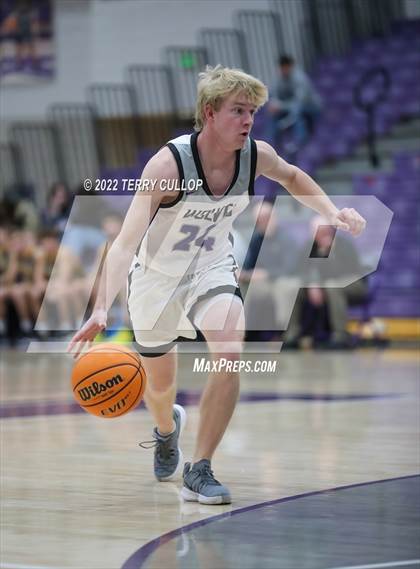 Thumbnail 3 in Roy vs. Riverton (Riverton Holiday Tournament) photogallery.