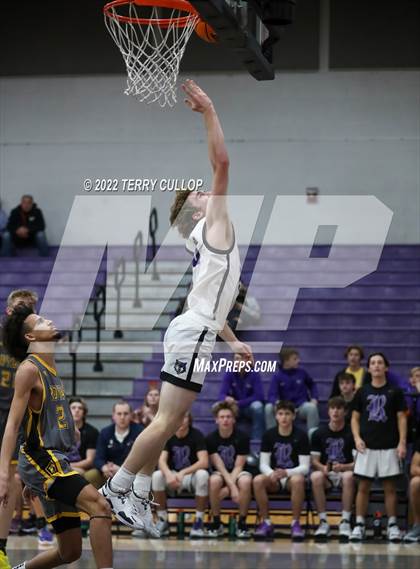 Thumbnail 3 in Roy vs. Riverton (Riverton Holiday Tournament) photogallery.