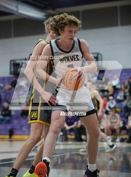 Thumbnail 1 in Roy vs. Riverton (Riverton Holiday Tournament) photogallery.