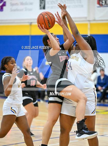 Thumbnail 2 in Kirbyville @ Kelly Catholic photogallery.