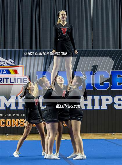 Thumbnail 3 in Lee Williams - Stunt (AIA Division III Final) photogallery.