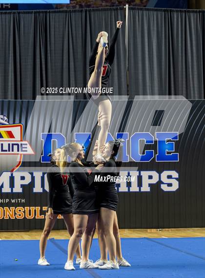 Thumbnail 3 in Lee Williams - Stunt (AIA Division III Final) photogallery.