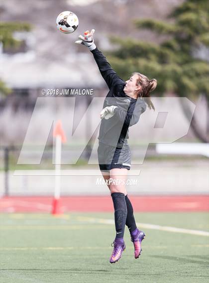 Thumbnail 1 in Carondelet vs. Monte Vista (CIF NCS D1 Final) photogallery.