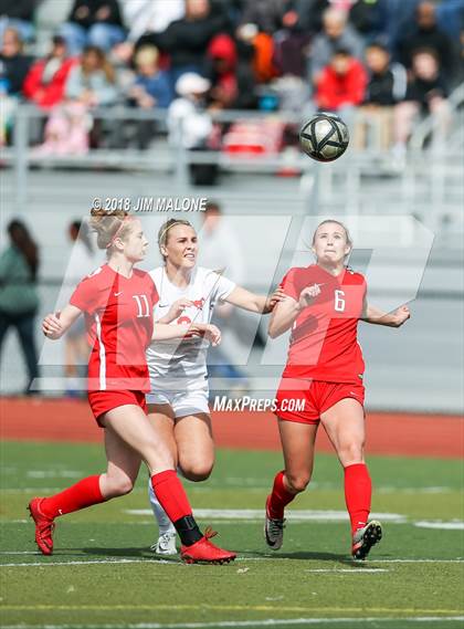 Thumbnail 3 in Carondelet vs. Monte Vista (CIF NCS D1 Final) photogallery.