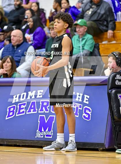 Thumbnail 3 in Yorktown @ Muncie Central photogallery.