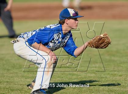 Thumbnail 3 in Prospect v. Highland Park (IHSA 4A Regional Semifinal) photogallery.