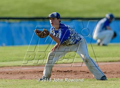 Thumbnail 1 in Prospect v. Highland Park (IHSA 4A Regional Semifinal) photogallery.