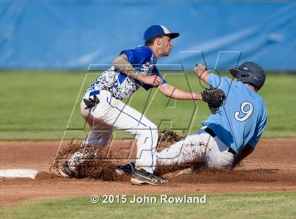 Thumbnail 3 in Prospect v. Highland Park (IHSA 4A Regional Semifinal) photogallery.