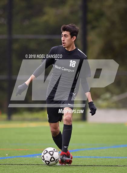 Thumbnail 2 in University vs. West Campus (CIF SFS D3 Regional Final) photogallery.