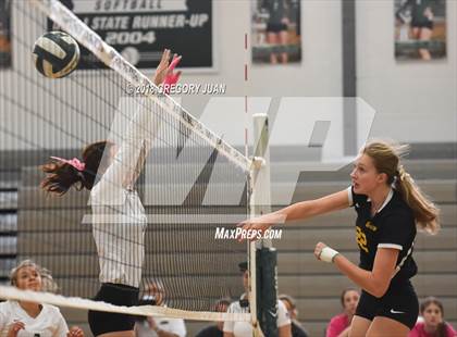 Thumbnail 3 in St. Amant @ Archbishop Chapelle photogallery.