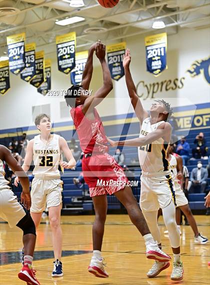 Thumbnail 1 in North Shore @ Cypress Ranch photogallery.