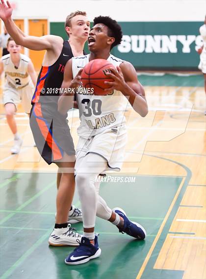 Thumbnail 3 in Rancho Solano Prep vs. Thunderbird (Sunnyslope Hoopsgiving Tournament)  photogallery.