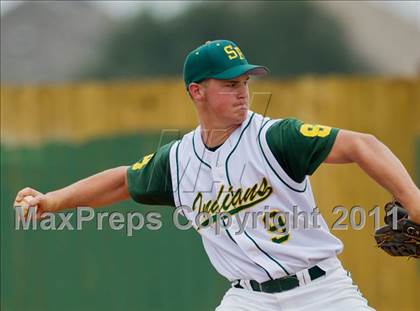 Thumbnail 3 in Santa Fe vs. Lamar Consolidated (UIL 4A Region III Quarterfinals) photogallery.