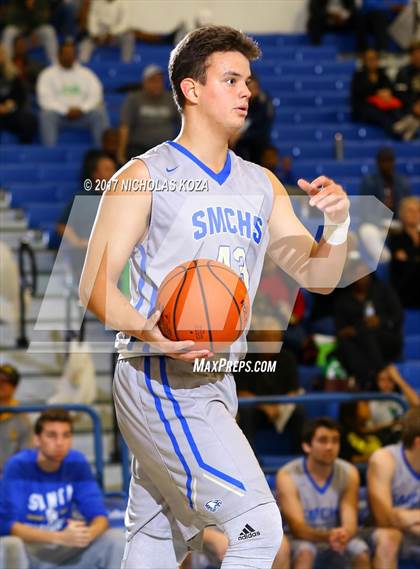 Thumbnail 1 in Santa Margarita vs. Centennial (Rolling Hills Prep State Preview) photogallery.