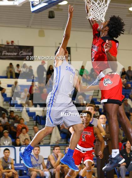 Thumbnail 3 in Santa Margarita vs. Centennial (Rolling Hills Prep State Preview) photogallery.