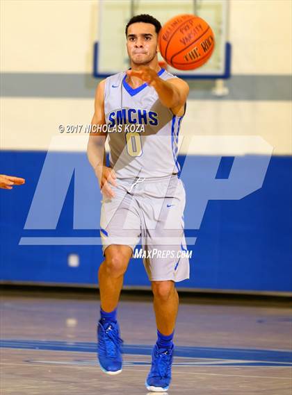 Thumbnail 3 in Santa Margarita vs. Centennial (Rolling Hills Prep State Preview) photogallery.