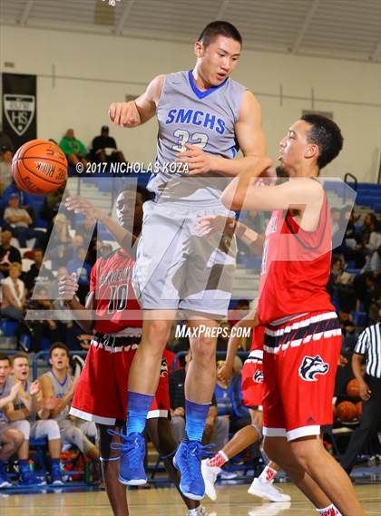 Thumbnail 1 in Santa Margarita vs. Centennial (Rolling Hills Prep State Preview) photogallery.