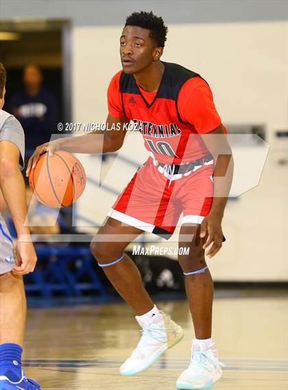Thumbnail 1 in Santa Margarita vs. Centennial (Rolling Hills Prep State Preview) photogallery.