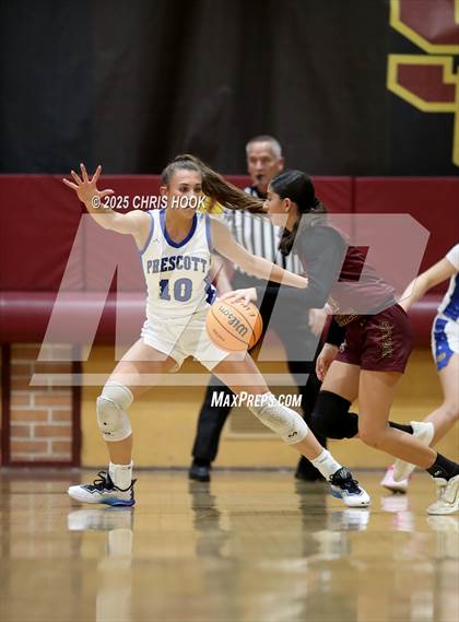 Thumbnail 3 in Nogales vs Prescott (Salpointe Cactus Clash) photogallery.