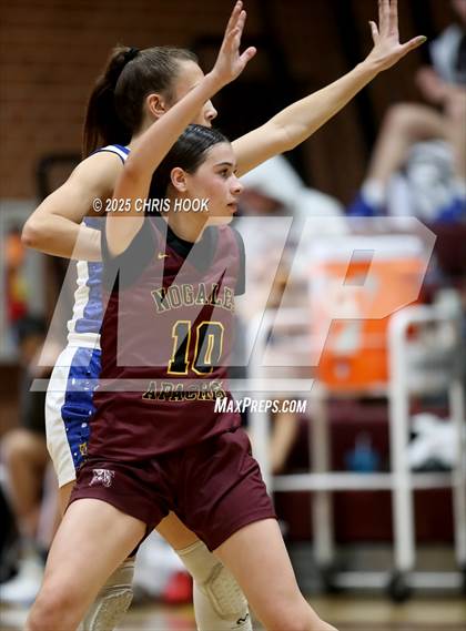 Thumbnail 2 in Nogales vs Prescott (Salpointe Cactus Clash) photogallery.