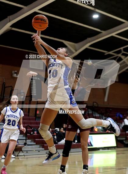 Thumbnail 1 in Nogales vs Prescott (Salpointe Cactus Clash) photogallery.