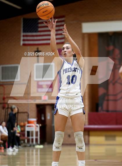 Thumbnail 1 in Nogales vs Prescott (Salpointe Cactus Clash) photogallery.