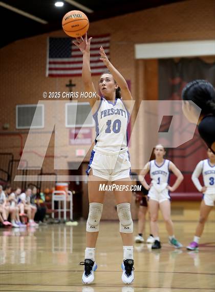 Thumbnail 3 in Nogales vs Prescott (Salpointe Cactus Clash) photogallery.