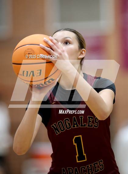 Thumbnail 1 in Nogales vs Prescott (Salpointe Cactus Clash) photogallery.