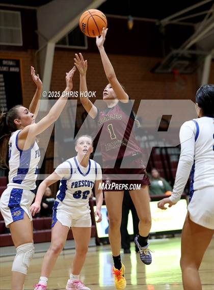 Thumbnail 2 in Nogales vs Prescott (Salpointe Cactus Clash) photogallery.