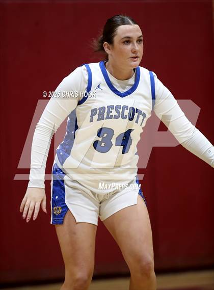 Thumbnail 3 in Nogales vs Prescott (Salpointe Cactus Clash) photogallery.