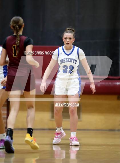 Thumbnail 3 in Nogales vs Prescott (Salpointe Cactus Clash) photogallery.