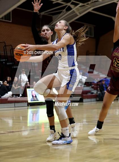Thumbnail 2 in Nogales vs Prescott (Salpointe Cactus Clash) photogallery.