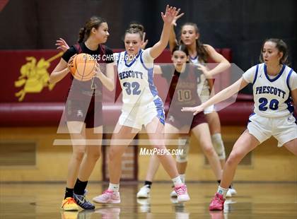 Thumbnail 1 in Nogales vs Prescott (Salpointe Cactus Clash) photogallery.