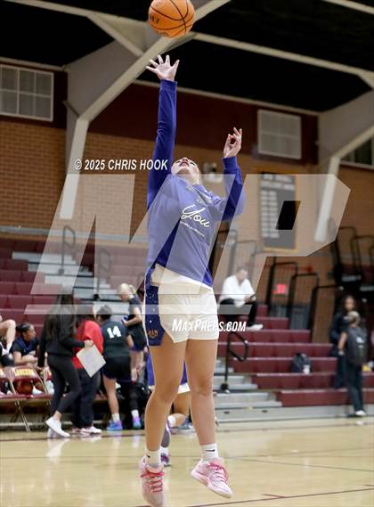 Thumbnail 2 in Nogales vs Prescott (Salpointe Cactus Clash) photogallery.