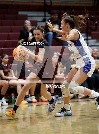 Thumbnail 3 in Nogales vs Prescott (Salpointe Cactus Clash) photogallery.