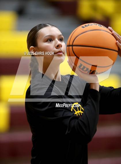Thumbnail 2 in Nogales vs Prescott (Salpointe Cactus Clash) photogallery.