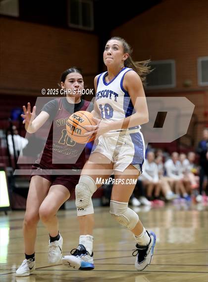 Thumbnail 3 in Nogales vs Prescott (Salpointe Cactus Clash) photogallery.