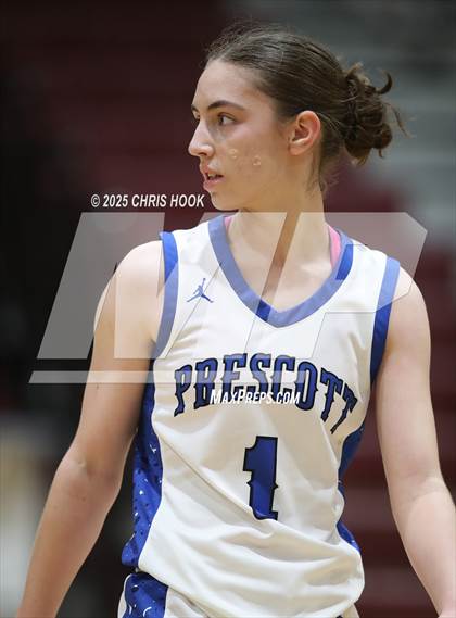 Thumbnail 2 in Nogales vs Prescott (Salpointe Cactus Clash) photogallery.