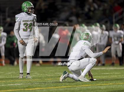 Thumbnail 3 in Musselman @ Washington photogallery.