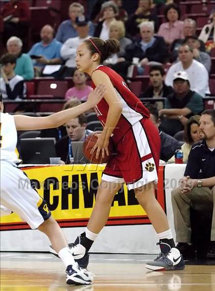 Thumbnail 1 in Carondelet vs. Oak Ridge (CIF NorCal D2 Final) photogallery.