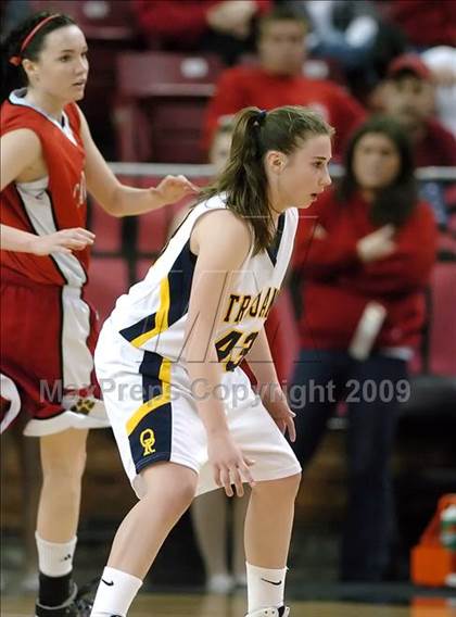 Thumbnail 2 in Carondelet vs. Oak Ridge (CIF NorCal D2 Final) photogallery.