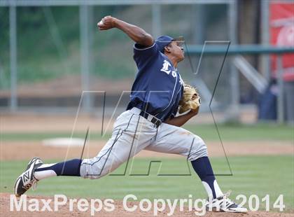 Thumbnail 3 in Loyola @ Crescenta Valley photogallery.