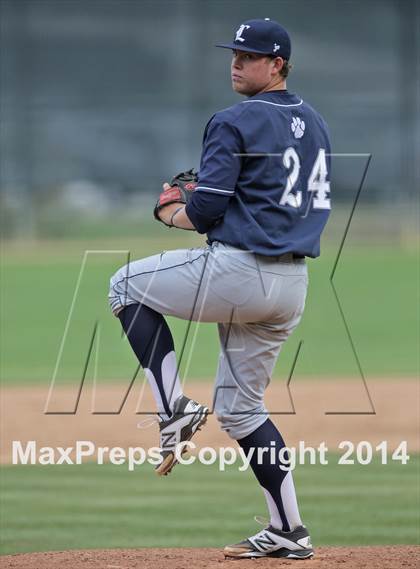 Thumbnail 2 in Loyola @ Crescenta Valley photogallery.