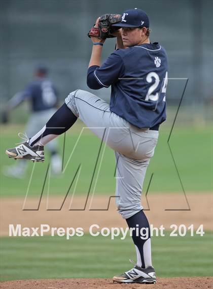Thumbnail 1 in Loyola @ Crescenta Valley photogallery.