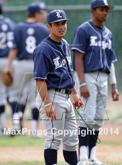 Thumbnail 2 in Loyola @ Crescenta Valley photogallery.