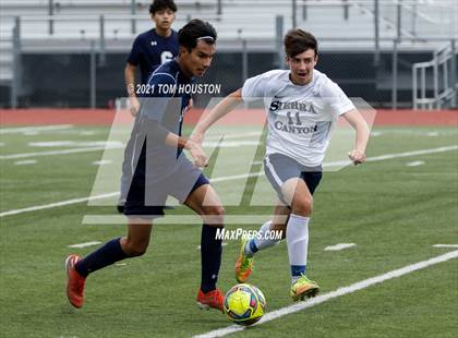 Thumbnail 3 in Sierra Canyon @ Duarte photogallery.