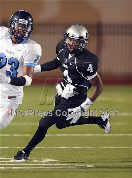 Thumbnail 3 in Bell @ Nimitz photogallery.
